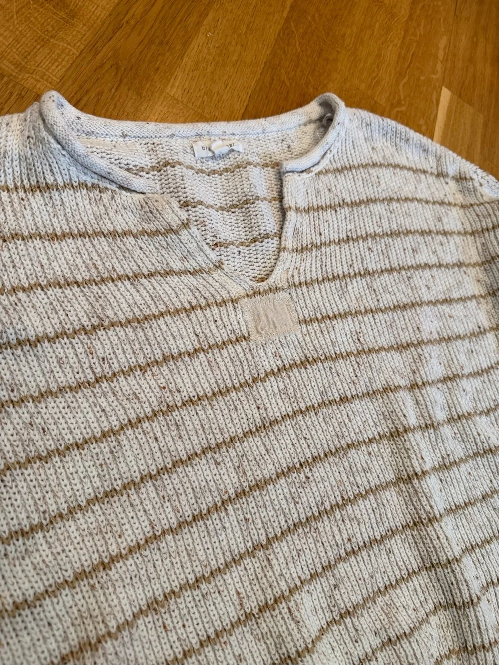 Blu Pepper Cream Sweater with Tan Stripes - Picture 2 of 8